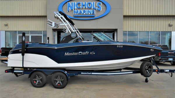 MasterCraft NXT22 