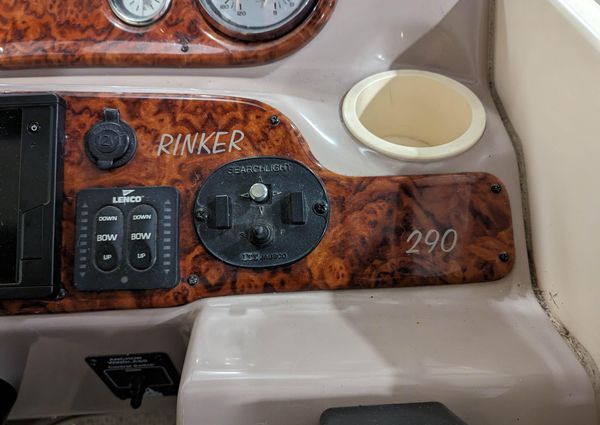 Rinker FIESTA-VEE-290 image