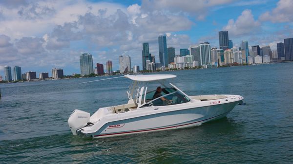 Boston Whaler 240 Vantage