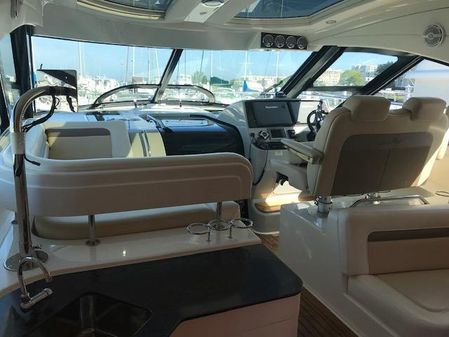 Sea Ray 470 Sundancer image