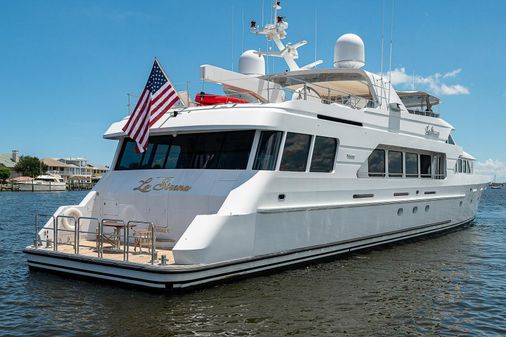 Christensen 141 Raised Pilothouse image