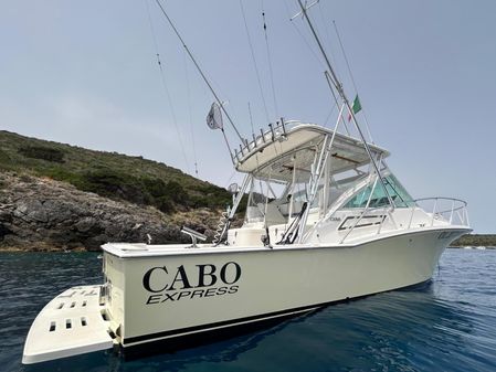 Cabo 32 Express image