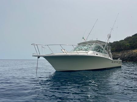 Cabo 32 Express image