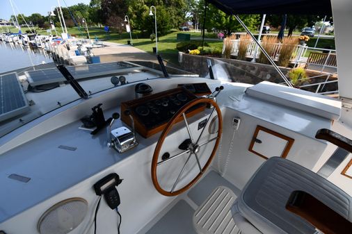 Defever 49-PILOTHOUSE image