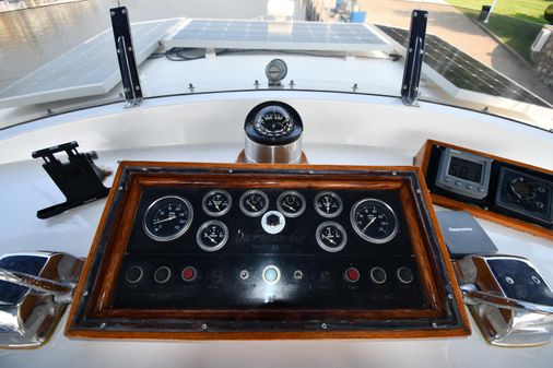 Defever 49-PILOTHOUSE image