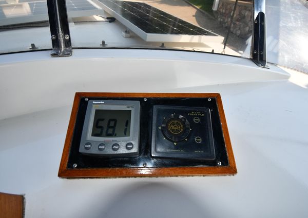 Defever 49-PILOTHOUSE image