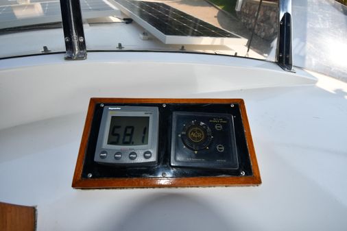 Defever 49-PILOTHOUSE image