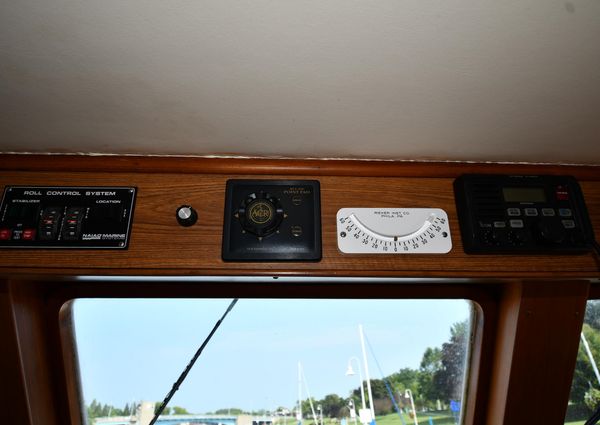 Defever 49-PILOTHOUSE image