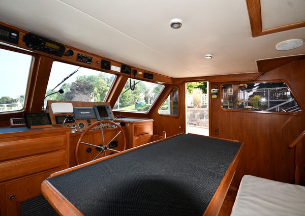 Defever 49-PILOTHOUSE image