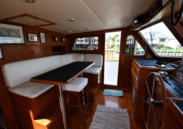 Defever 49-PILOTHOUSE image