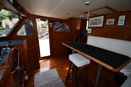 Defever 49-PILOTHOUSE image