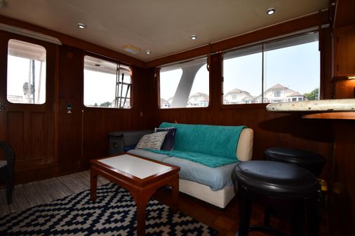 Defever 49-PILOTHOUSE image