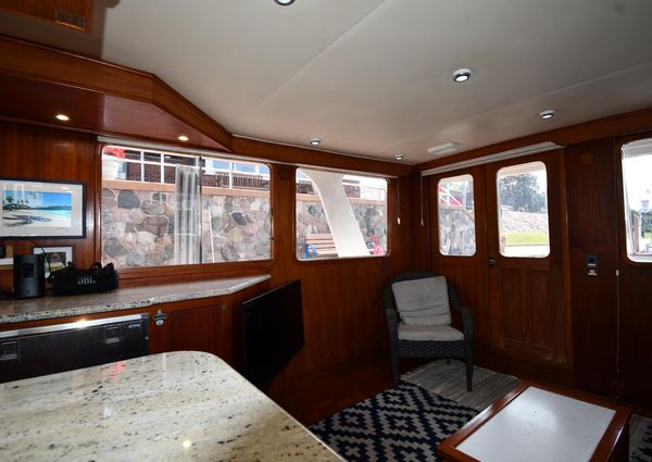 Defever 49-PILOTHOUSE image