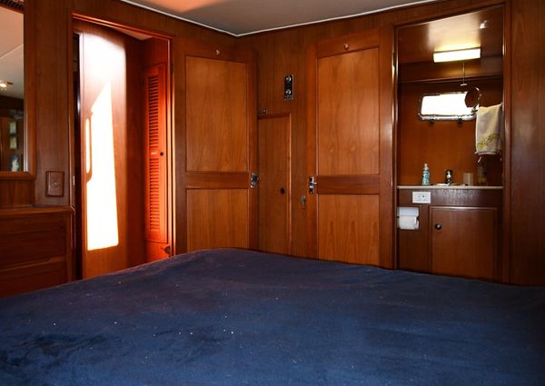 Defever 49-PILOTHOUSE image