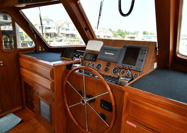 Defever 49-PILOTHOUSE image