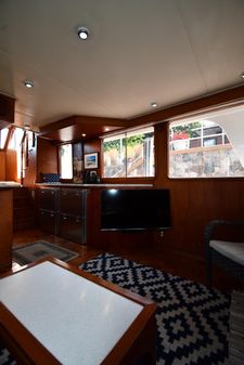 Defever 49-PILOTHOUSE image