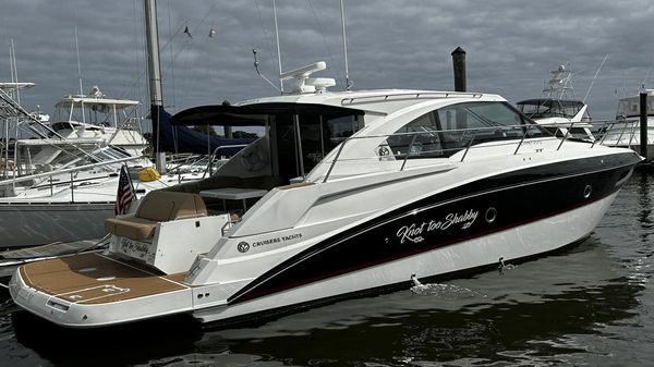 Cruisers Yachts 41 Cantius 