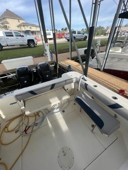 Boston Whaler 285 Conquest image