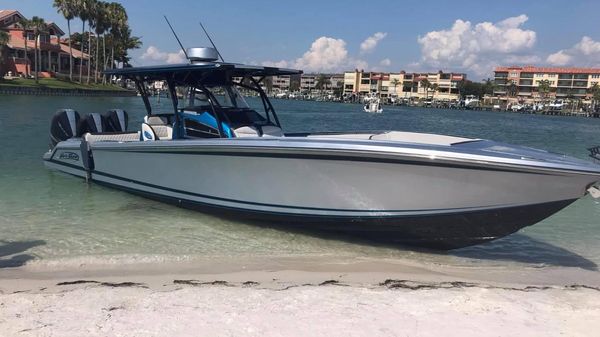 Nor-Tech 390 Sport