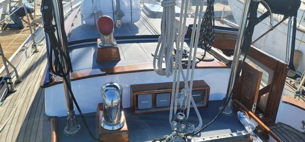 Spindrift 43 Pilothouse image