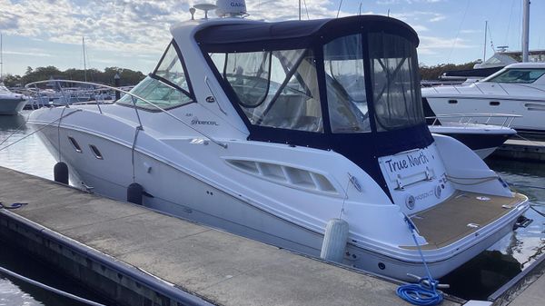 Sea Ray 350 Sundancer 