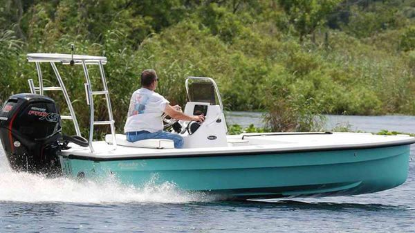 Piranha Magro P180