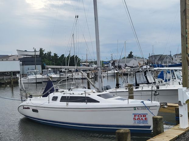 1998 Hunter 280 Barnegat, New Jersey - New Jersey Yacht Sales