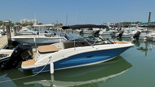 Sea Ray SPX 230 OB 