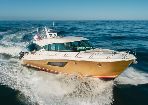 Tiara Yachts 50 Coupe image