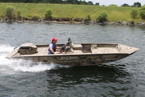 2023 SeaArk Predator 200 FS