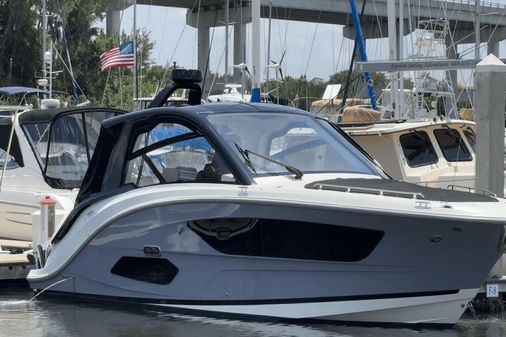 Sea Ray 370 SUNDANCER OB image