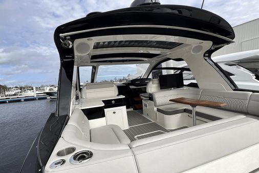 Sea Ray 370 SUNDANCER OB image