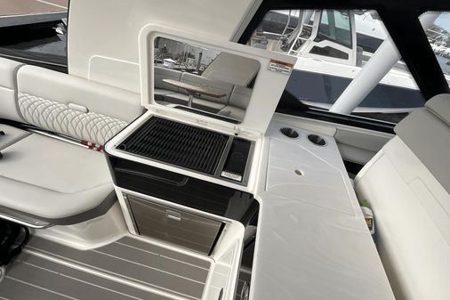 Sea Ray 370 SUNDANCER OB image