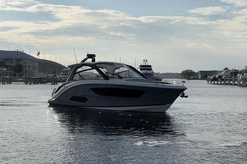 Sea Ray 370 SUNDANCER OB image