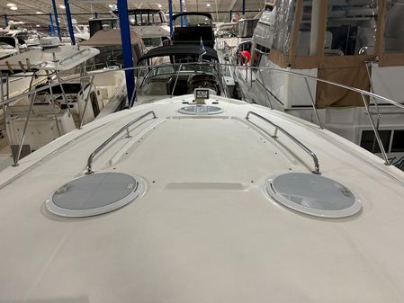 Four Winns 3700 Excalibur image