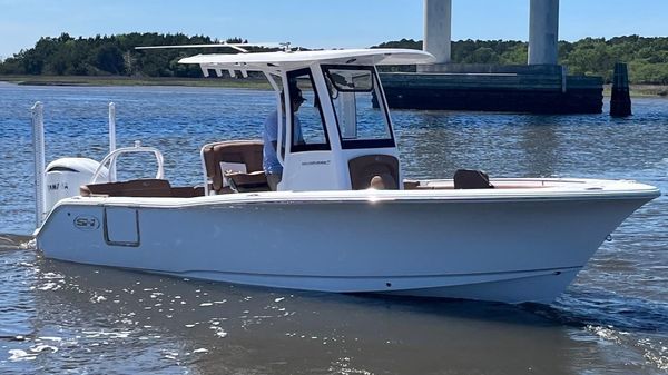 Sea Hunt Ultra 239 SE
