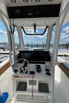 Sea Hunt Ultra 239 SE image