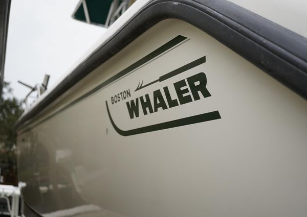Boston Whaler 260 Outrage image