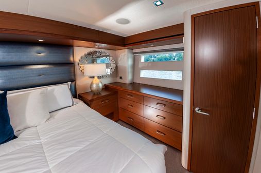 Hatteras 60 Motor Yacht image