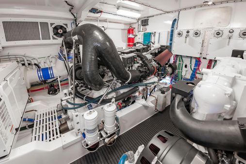 Hatteras 60 Motor Yacht image