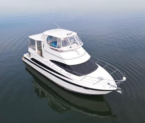 Carver 41 Cockpit Motor Yacht - main image