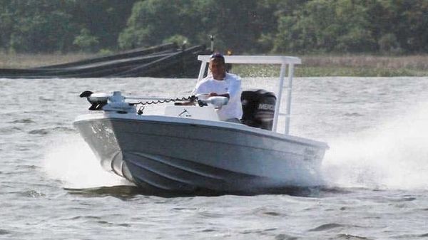 Piranha Alvo F1700