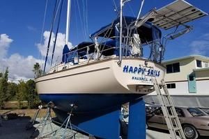Island Packet 40