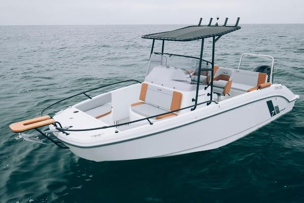 Beneteau-america FLYER-7-SPACEDECK image