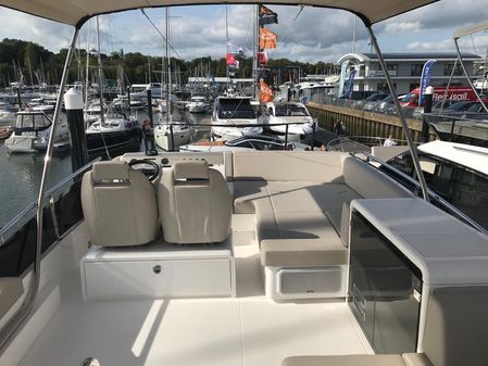 Fairline Squadron 53 image