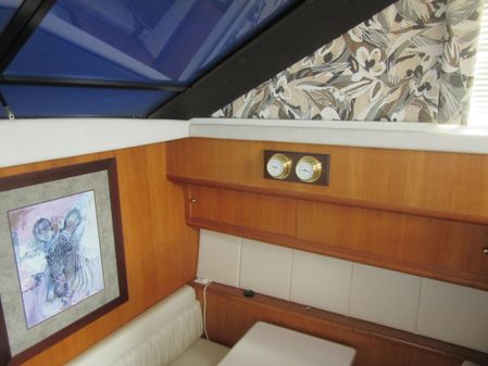 Silverton Aft Cabin Motoryacht image