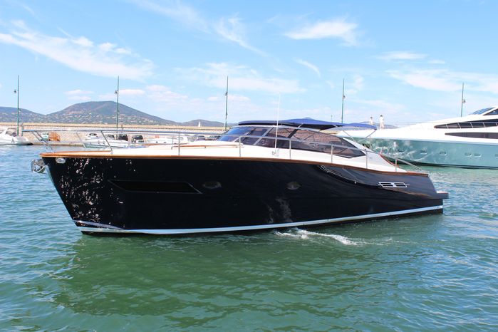 2010 Austin Parker 42 Sport Saint-Tropez, France - Approved Boats