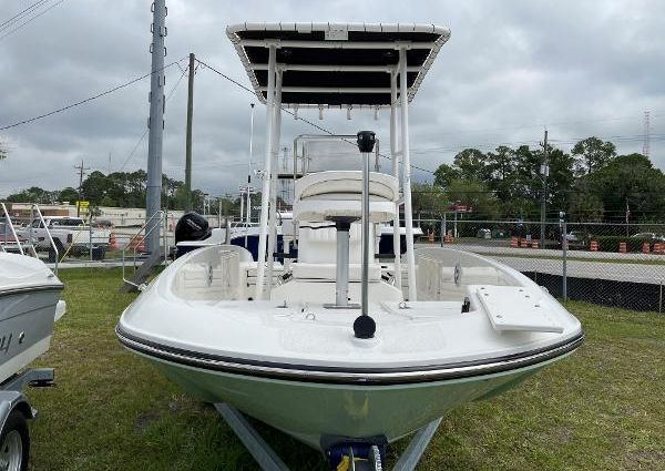 Bayliner TROPHY-T18-BAY image