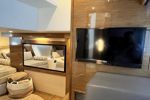 Cruisers Yachts 45 Cantius image