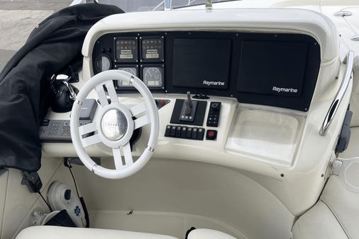 Azimut 55 image